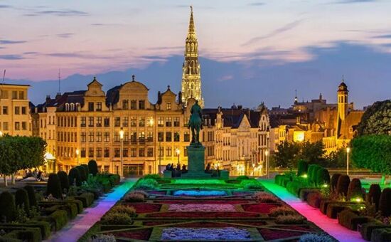 ANKARA`DAN MEGA BENELÜX & PARİS & KÖLN & COLMAR TURU Ajet ile 7 gece ( 2026 KURBAN BAYRAMI / ESB DUS ESB )