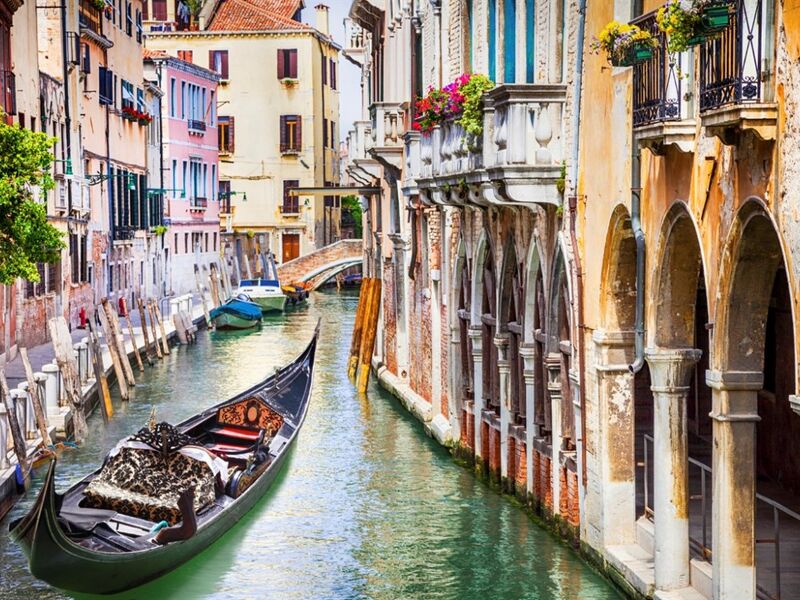 ANKARA`dan MOTTO İTALYA TURU