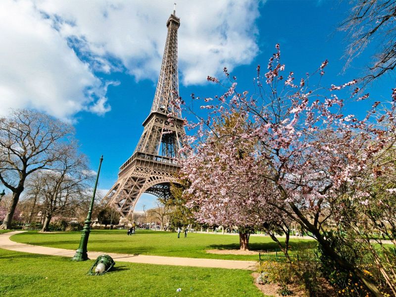 FLEX BENELUX & PARİS & ALSACE SunExpress Hava Yolları ile 7 Gece (Ankara)