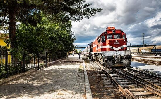 TURİSTİK DOĞU EKSPRESİ ile KARS TURU - Uçak İle Gidiş, Tren İle Dönüş